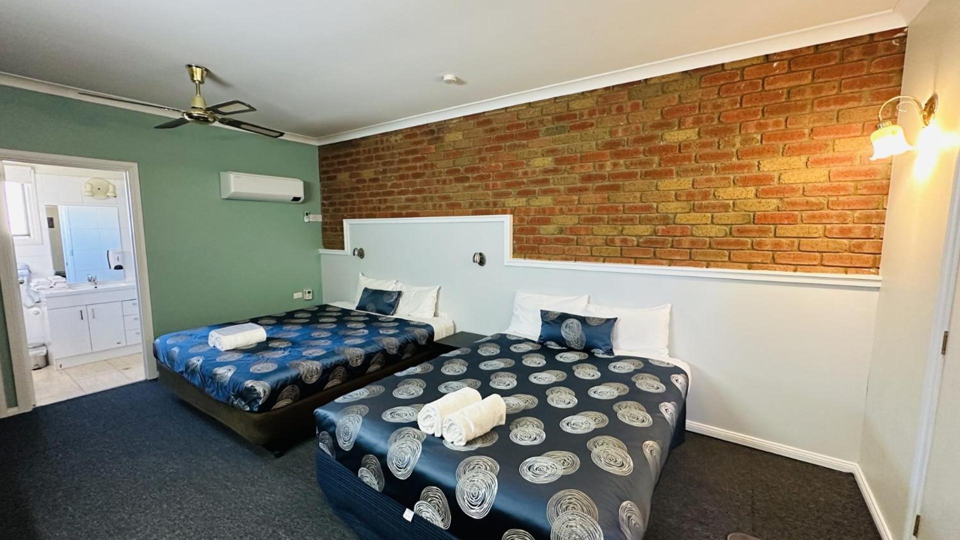 Early Australian Motor Inn Мілд'юра Екстер'єр фото